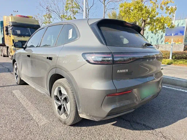 Geely Galaxy E5 — Фото автомобиля 22