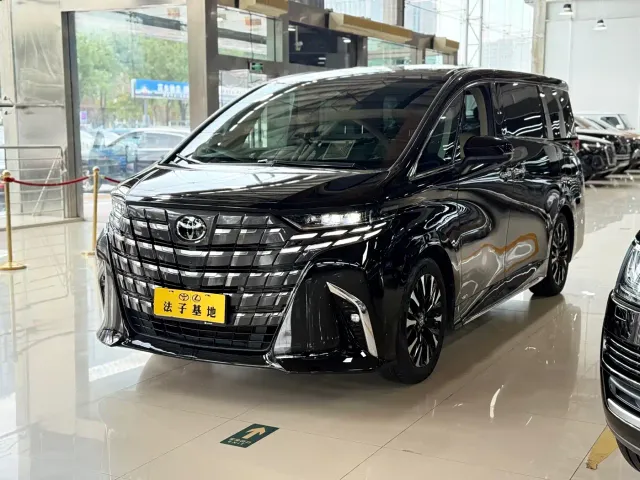 Toyota Alphard — Фото автомобиля 4