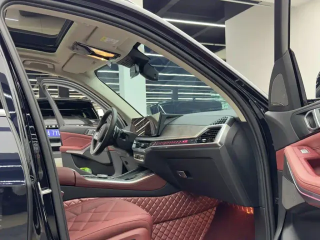 BMW X5 — Фото автомобиля 10