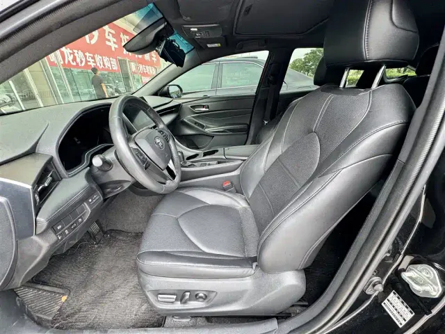 Toyota Avalon 2022 2.0L Luxury Edition — Фото автомобиля 4