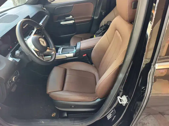 Mercedes-Benz GLB-Class — Фото автомобиля 14