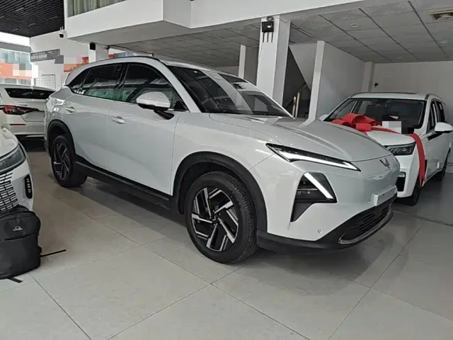 Wuling Starlight S — Фото автомобиля 3