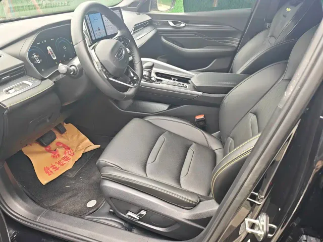 Geely Xingrui — Фото автомобиля 4
