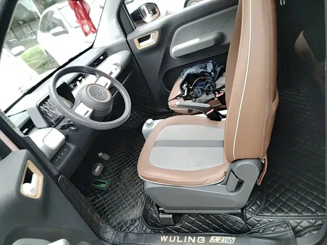 Wuling Hongguang Mini EV — Фото автомобиля 14
