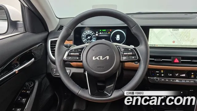 Kia Seltos New — Фото автомобиля 13