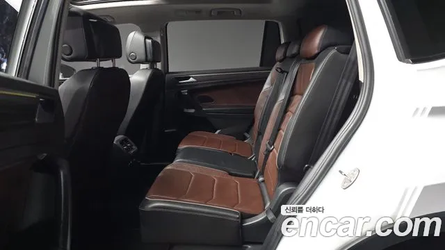 Volkswagen Tiguan — Фото автомобиля 16