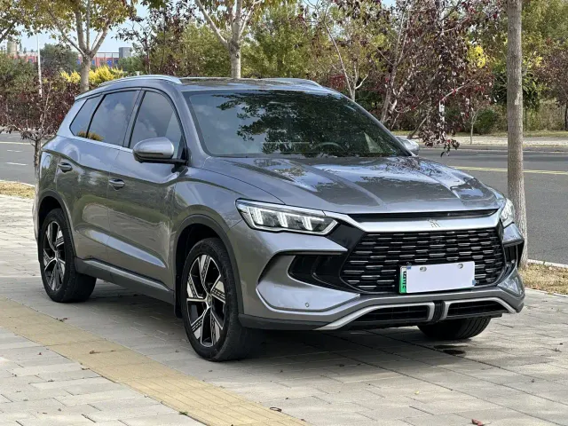 BYD Song Pro — Фото автомобиля 3