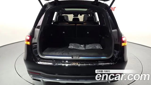 Mercedes-Benz GLS-Class — Фото автомобиля 16