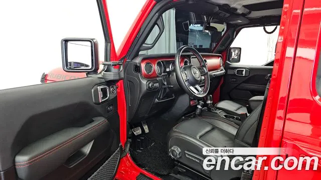 Jeep Wrangler JL — Фото автомобиля 10