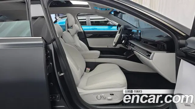 Hyundai Grandeur GN7 — Фото автомобиля 16
