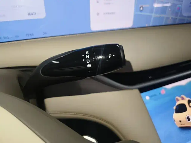 IM Motors LS6 — Фото автомобиля 13