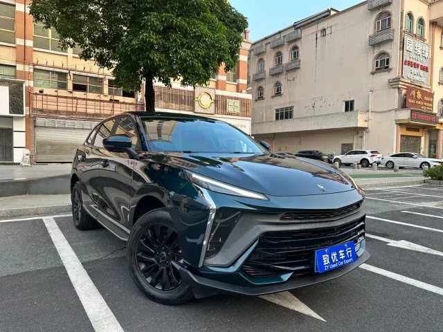 Forthing T5 Evo — Фото автомобиля 3
