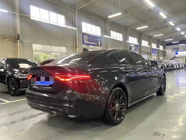 Jaguar XEL — Фото автомобиля 8