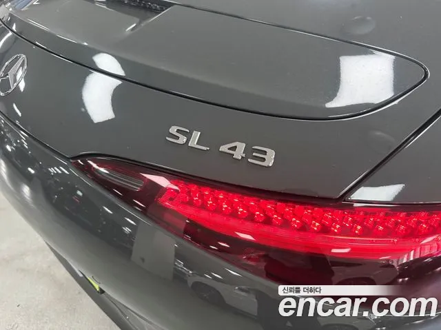 Mercedes-Benz SL-Class — Фото автомобиля 10