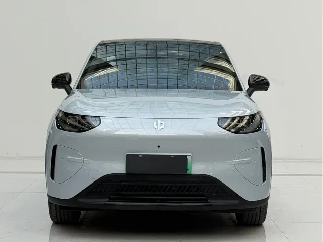 Leapmotor A10 — Фото автомобиля 2