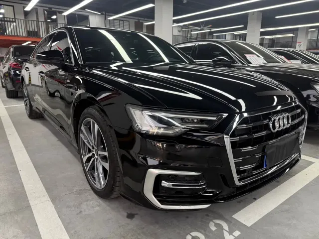 Audi A6L — Фото автомобиля 3
