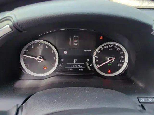 Honda UR-V — Фото автомобиля 14