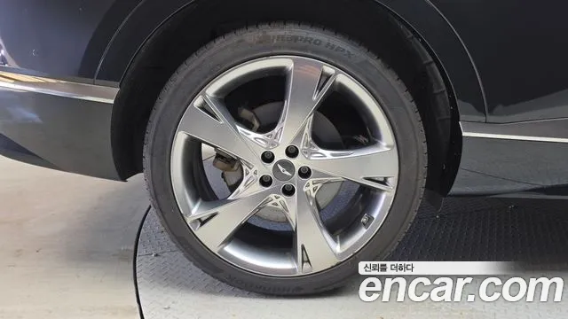 Genesis GV80 — Фото автомобиля 5