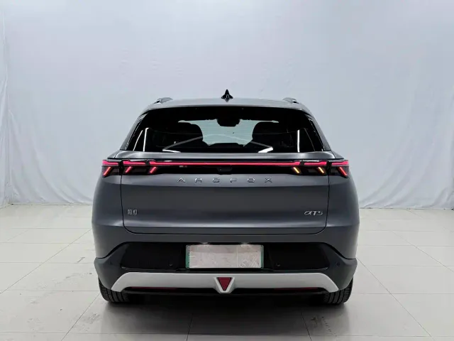 Arcfox Alpha T5 — Фото автомобиля 13