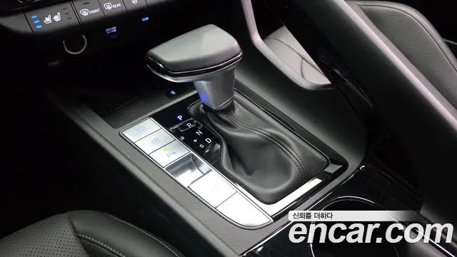 Hyundai Avante — Фото автомобиля 9