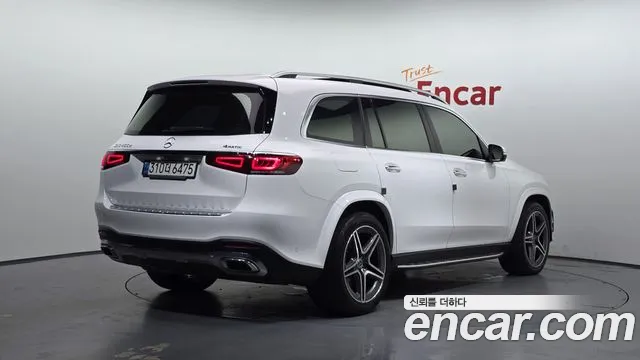 Mercedes-Benz GLS-Class — Фото автомобиля 2