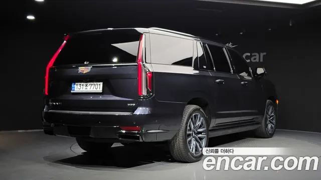 Cadillac Escalade Escalade 5 поколение — Фото автомобиля 2