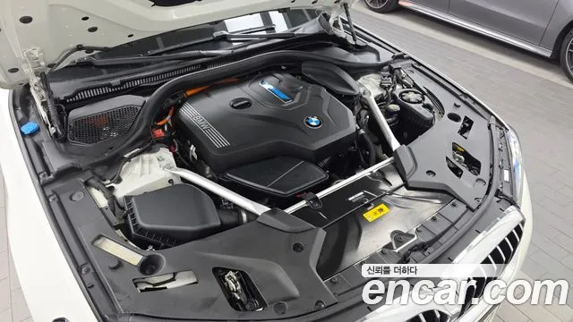 BMW 5 Series G30 — Фото автомобиля 9