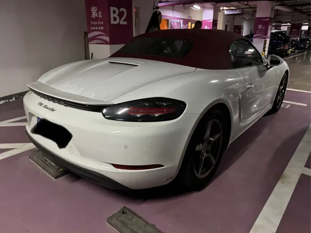 Porsche 718 — Фото автомобиля 8