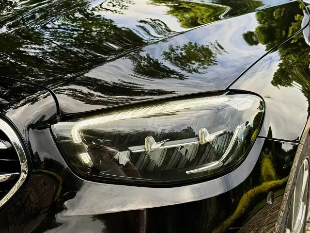 Mercedes-Benz Mercedes-Benz E-Class 2022 E 300 L Luxury — Фото автомобиля 15