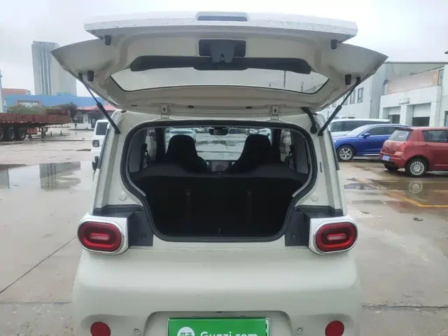 Wuling Hongguang Mini EV — Фото автомобиля 18
