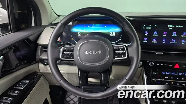 Kia Carnival Generation 4 — Фото автомобиля 18
