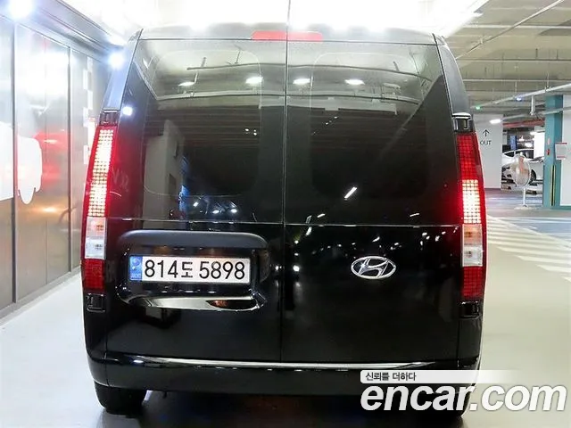Hyundai Staria — Фото автомобиля 5