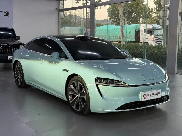 Luxeed S7 — Фото автомобиля 3