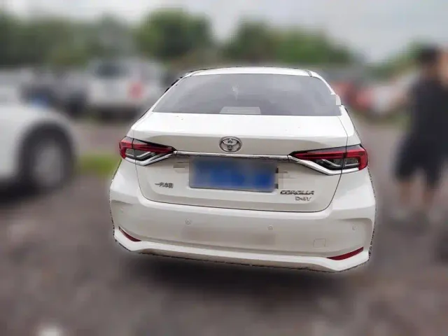 Toyota Corolla — Фото автомобиля 3