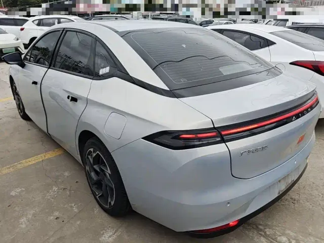 GAC Aion S MAX — Фото автомобиля 4