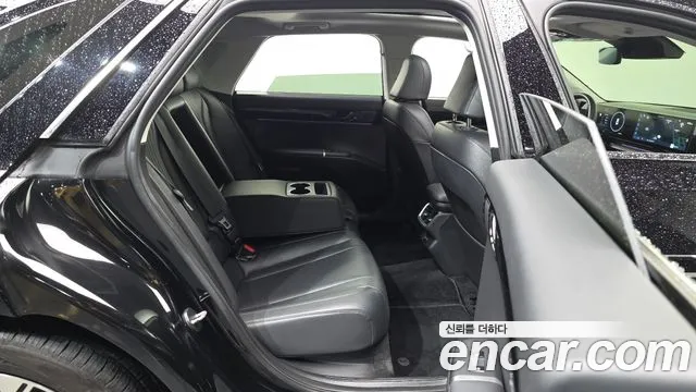 Hyundai Grandeur Grandeur (GN7) — Фото автомобиля 11