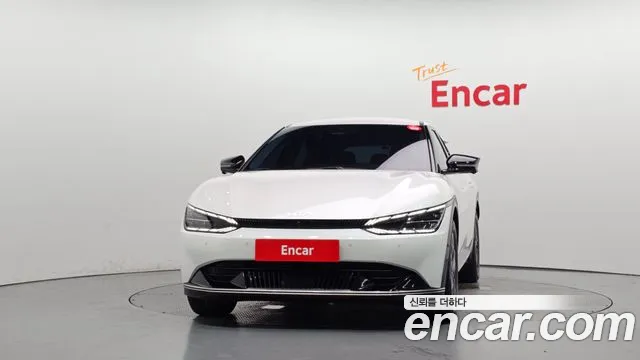 Kia EV6 — Фото автомобиля 3