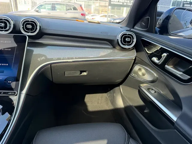 Mercedes-Benz C-Class — Фото автомобиля 21