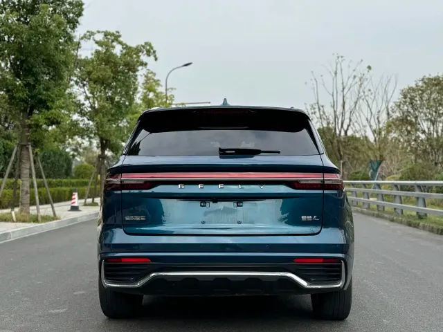 Geely Xingyue L — Фото автомобиля 6