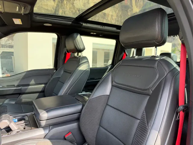 Ford F-150 Raptor — Фото автомобиля 8