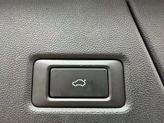 Chery Tiggo 9 — Фото автомобиля 13