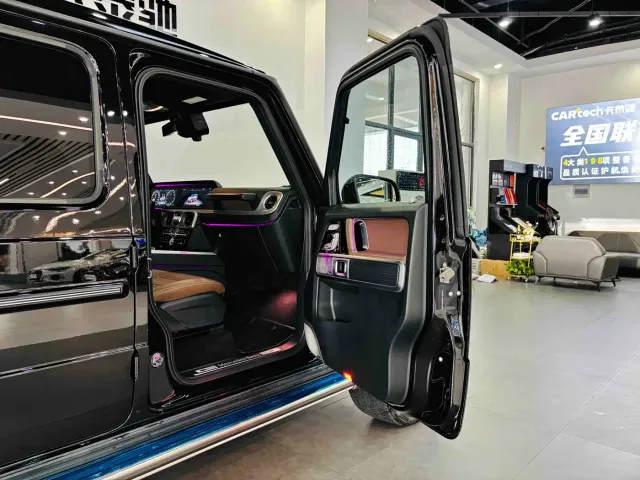 Mercedes-Benz G-Class — Фото автомобиля 29