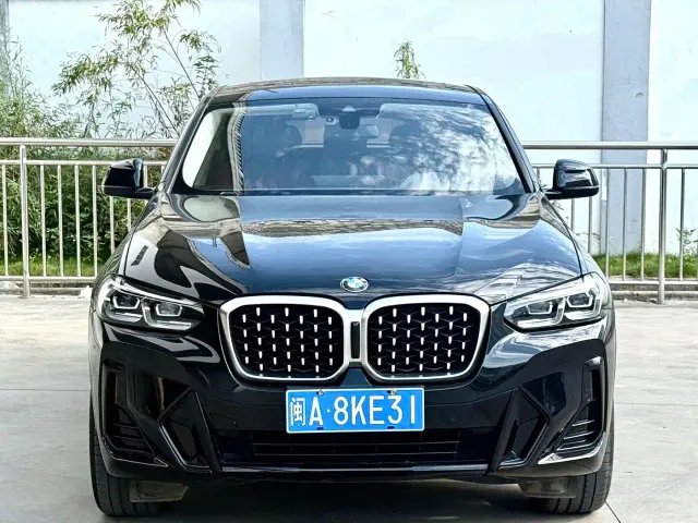 BMW X4 — Фото автомобиля 2