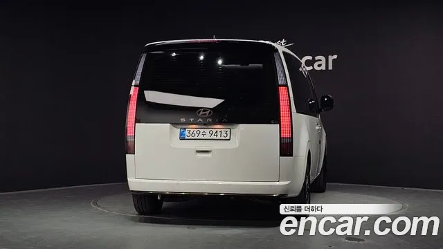 Hyundai Staria Staria — Фото автомобиля 2