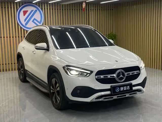 Mercedes-Benz GLA-Class — Фото автомобиля 3