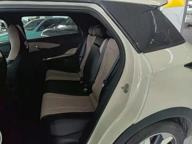 BYD Dolphin — Фото автомобиля 16