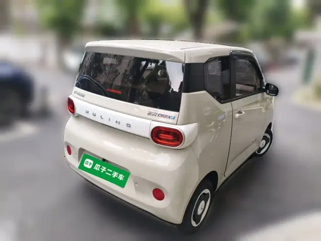 Wuling Hongguang Mini EV — Фото автомобиля 4