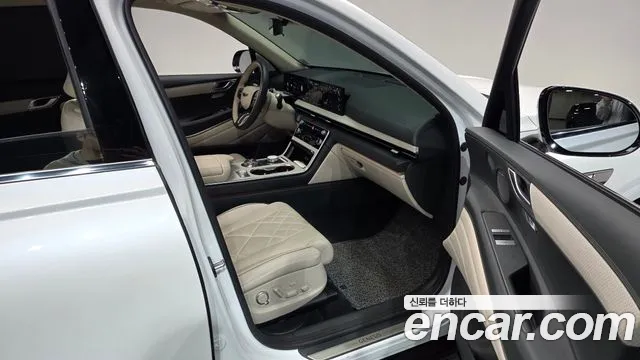 Genesis GV80 — Фото автомобиля 17