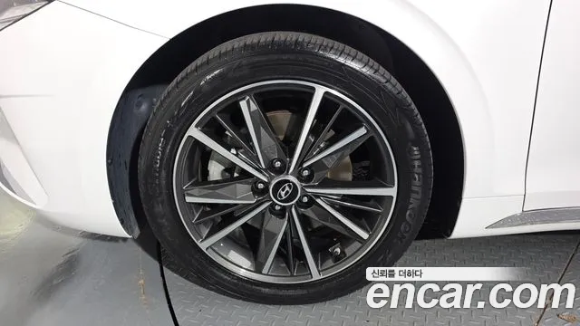 Hyundai Grandeur Новый Grandeur IG — Фото автомобиля 5