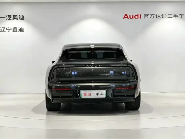 Audi E5 Sportback — Фото автомобиля 5